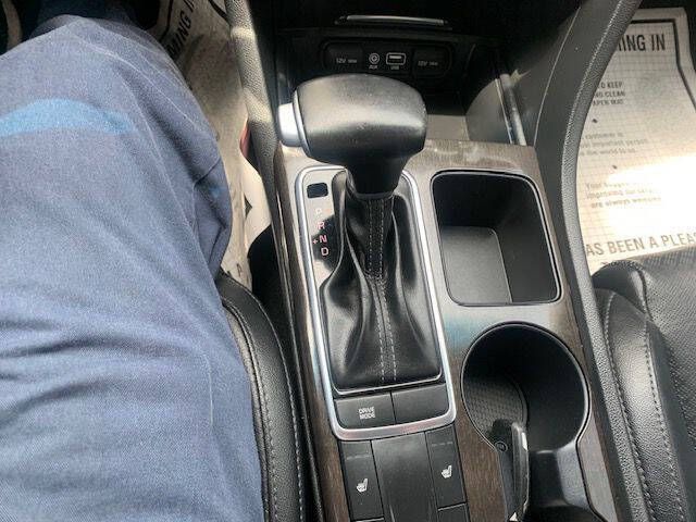 2018 Kia Optima Image 20