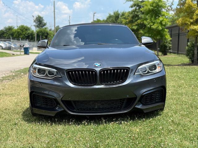 2015 BMW 2 Series Image 2