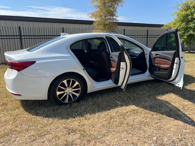 2016 Acura TL Image 9