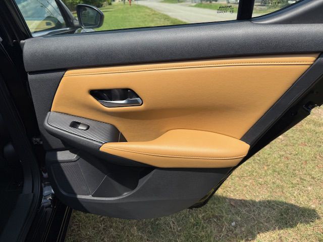 2022 Nissan Sentra Image 18