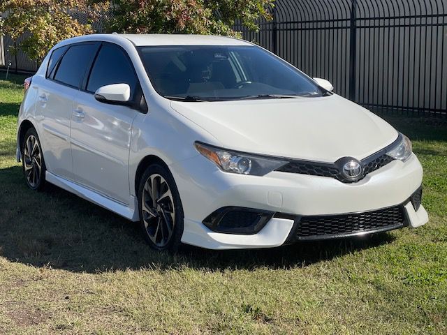 2017 Toyota Corolla Image 3