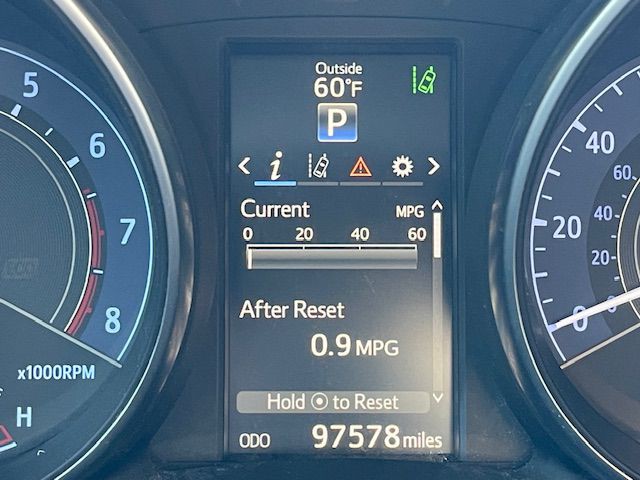 2017 Toyota Corolla Image 20