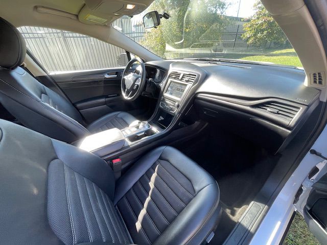 2018 Ford Fusion Image 11