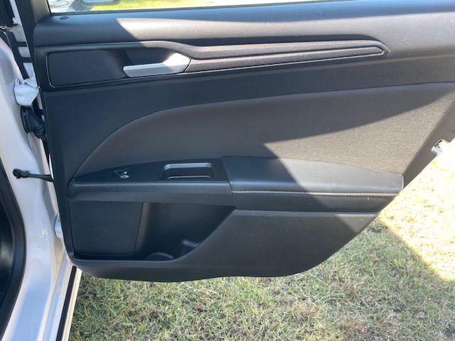 2018 Ford Fusion Image 14