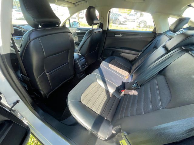 2018 Ford Fusion Image 15