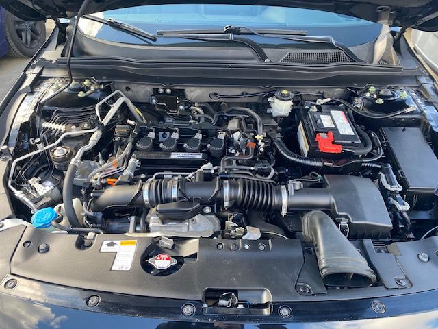 2018 Honda Accord Image 25