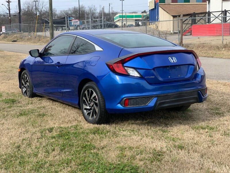 2016 Honda Civic Image 7