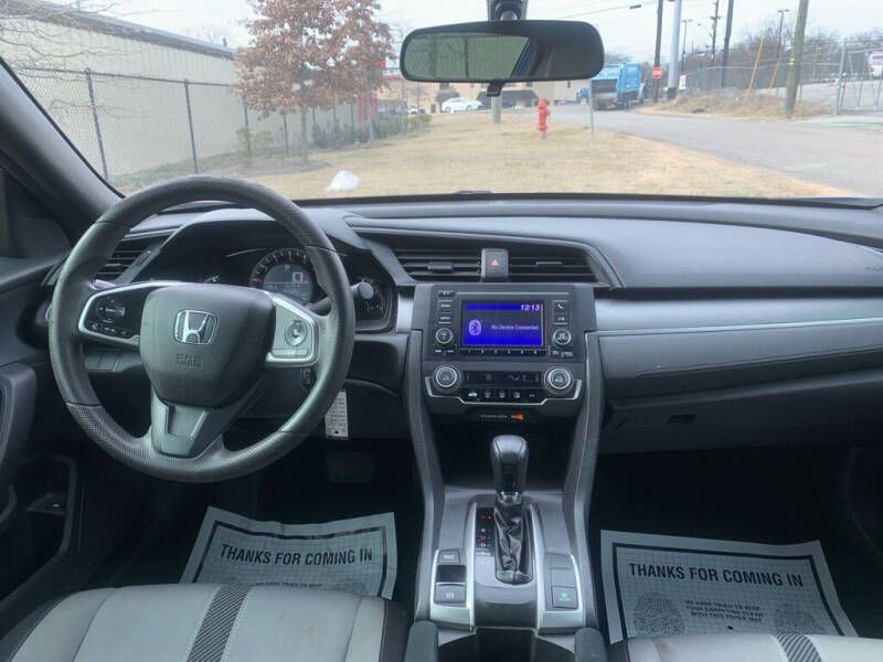 2016 Honda Civic Image 15