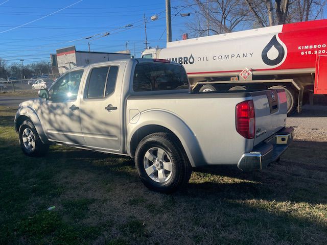 2010 Nissan Frontier Image 6