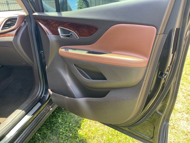 2010 Nissan Frontier Image 36