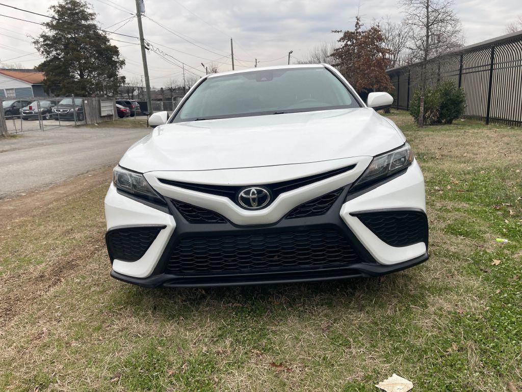 2021 Toyota Camry Image 2