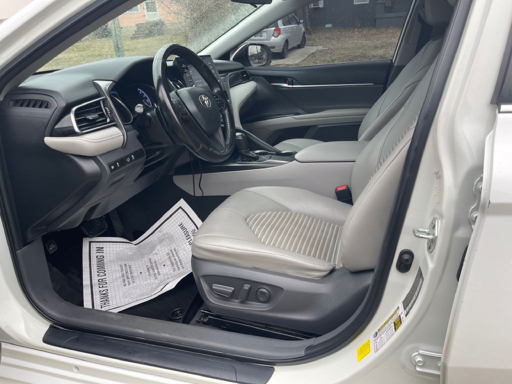 2021 Toyota Camry Image 10