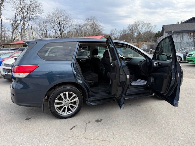 2013 Nissan Pathfinder Image 9
