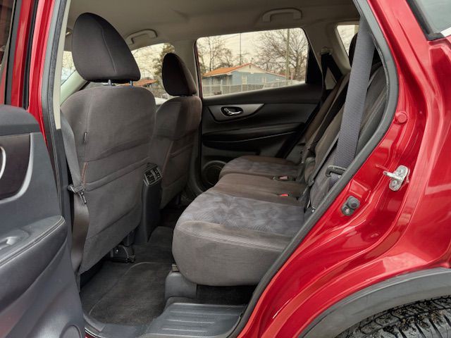2015 Nissan Rogue Image 12