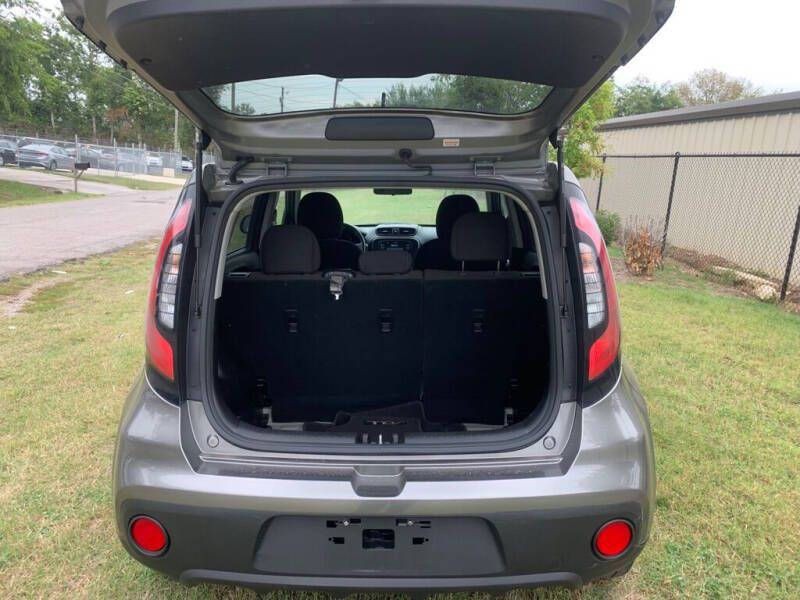 2015 Kia Soul Image 8