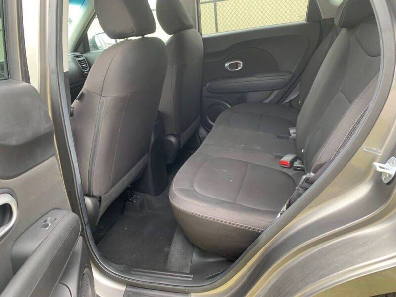 2015 Kia Soul Image 12