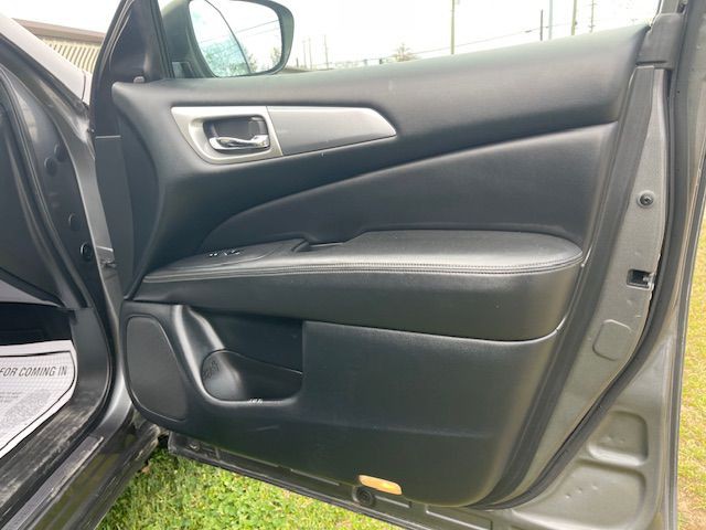 2020 Nissan Pathfinder Image 14