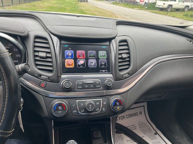 2017 Chevrolet Impala Image 18