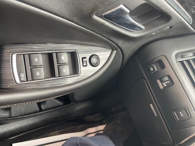 2017 Chevrolet Impala Image 22