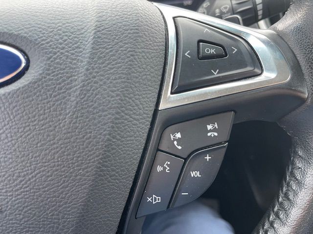 2015 Ford Edge Image 22