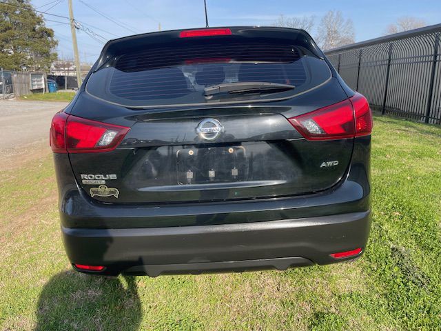 2019 Nissan Rogue Image 5