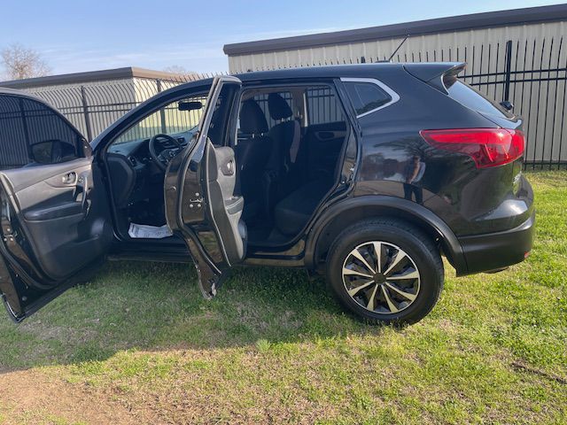 2019 Nissan Rogue Image 7