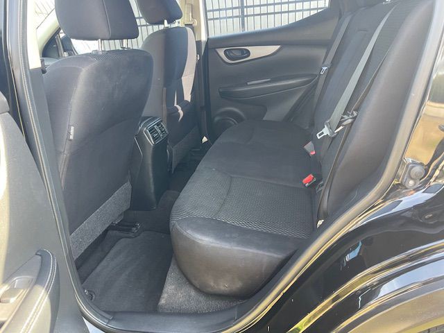 2019 Nissan Rogue Image 12