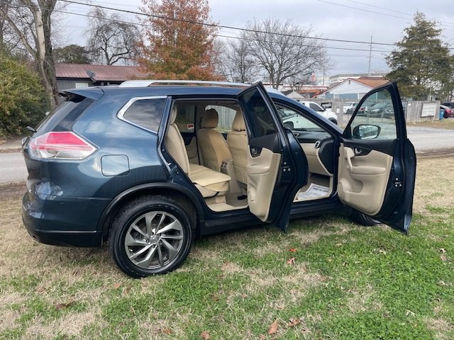 2015 Nissan Rogue Image 9