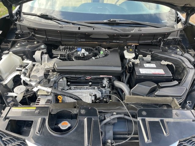 2015 Nissan Rogue Image 25