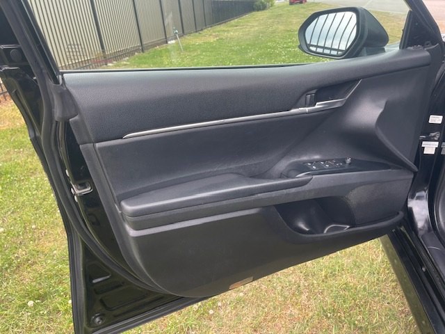 2018 Toyota Camry Image 8