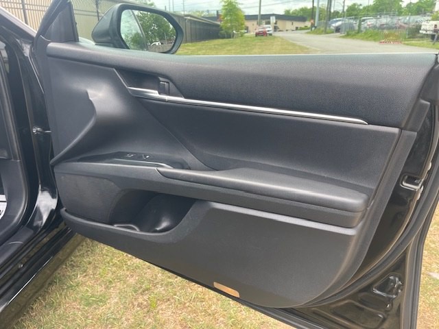 2018 Toyota Camry Image 12