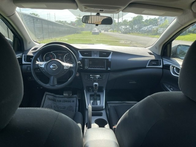 2019 Nissan Sentra Image 18