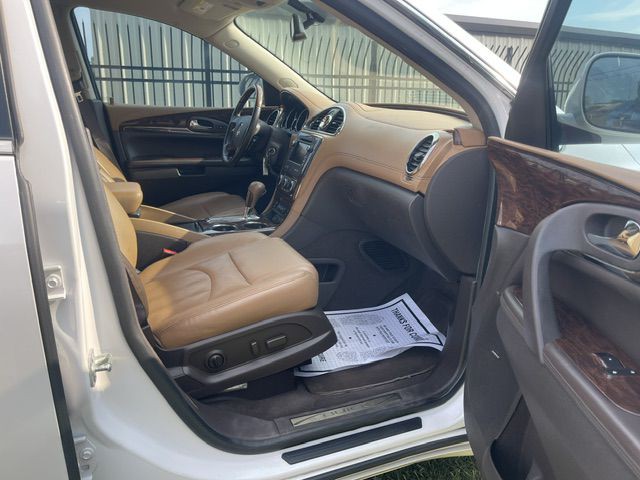 2017 Buick Enclave Image 14