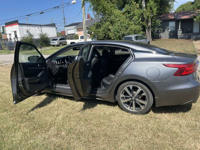 2017 Nissan Maxima Image 7