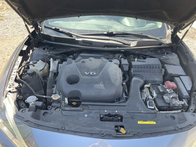 2017 Nissan Maxima Image 24