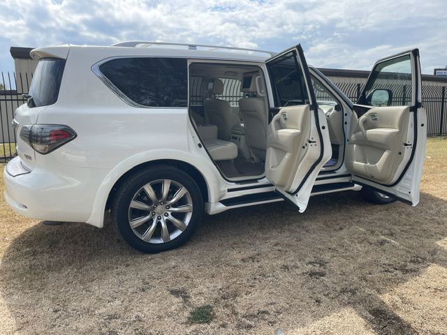 2014 INFINITI QX80 Image 6