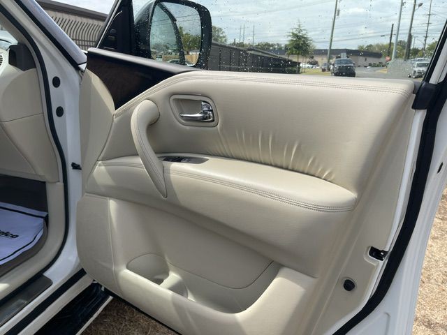 2014 INFINITI QX80 Image 14