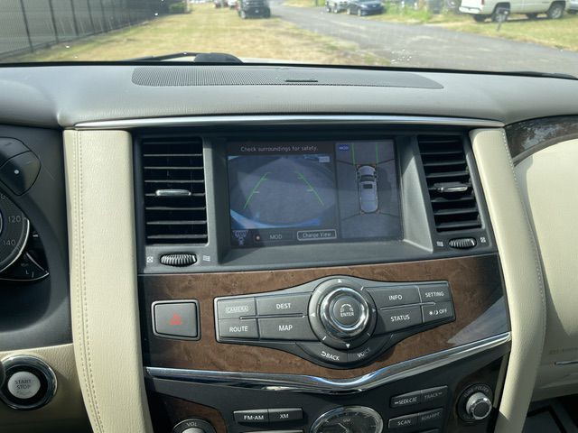 2014 INFINITI QX80 Image 18