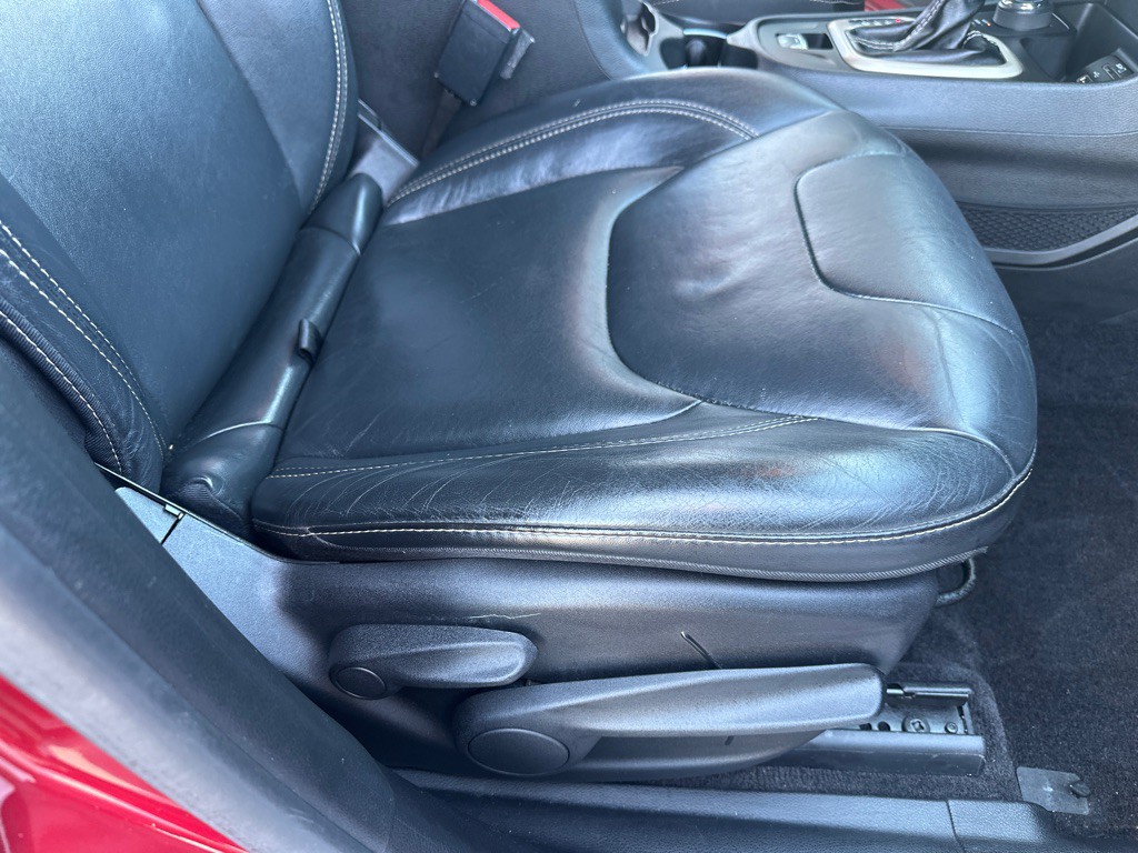 2016 Jeep Cherokee Image 11