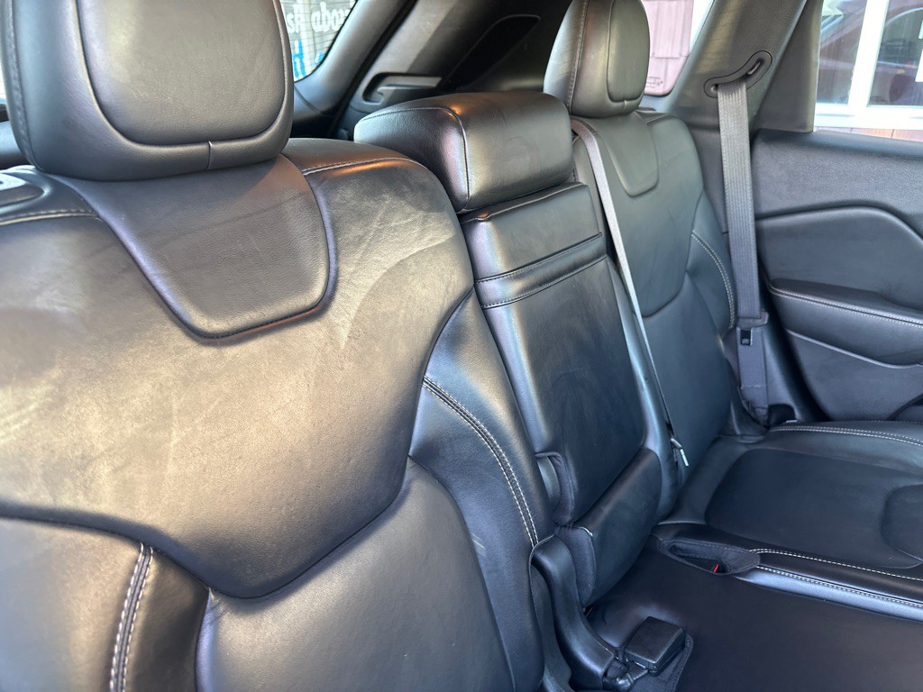 2016 Jeep Cherokee Image 15