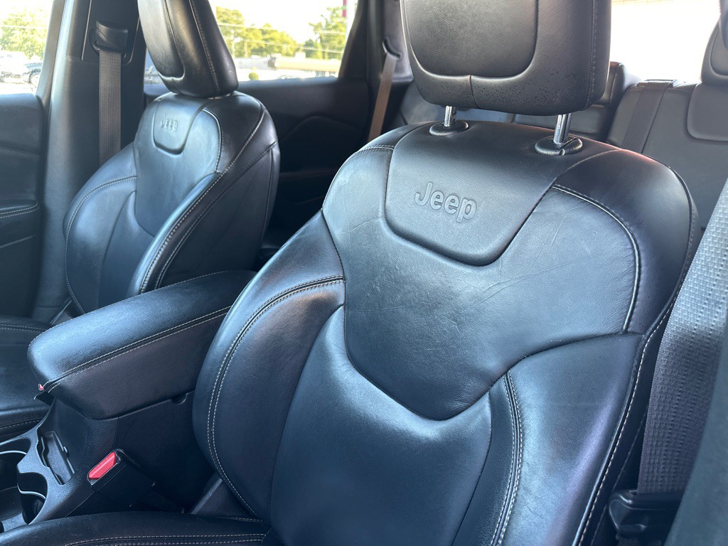 2016 Jeep Cherokee Image 20