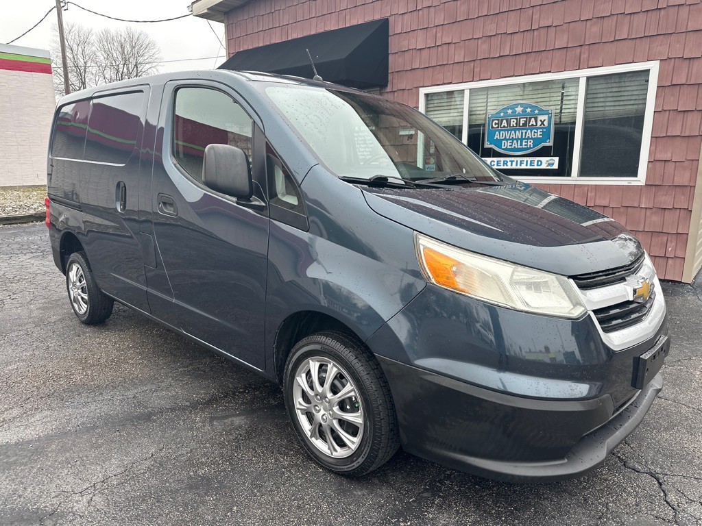 2015 Chevrolet Express Image 1