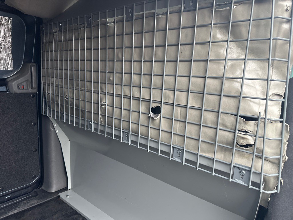 2015 Chevrolet Express Image 13