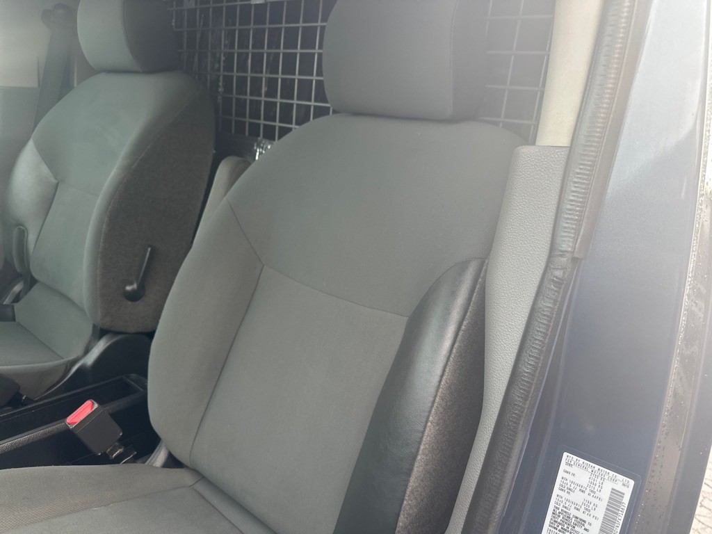 2015 Chevrolet Express Image 18