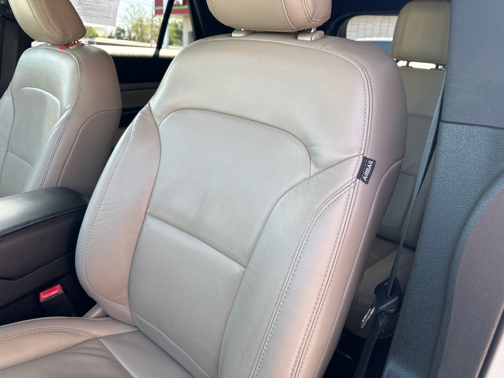 2018 Ford Explorer Image 19
