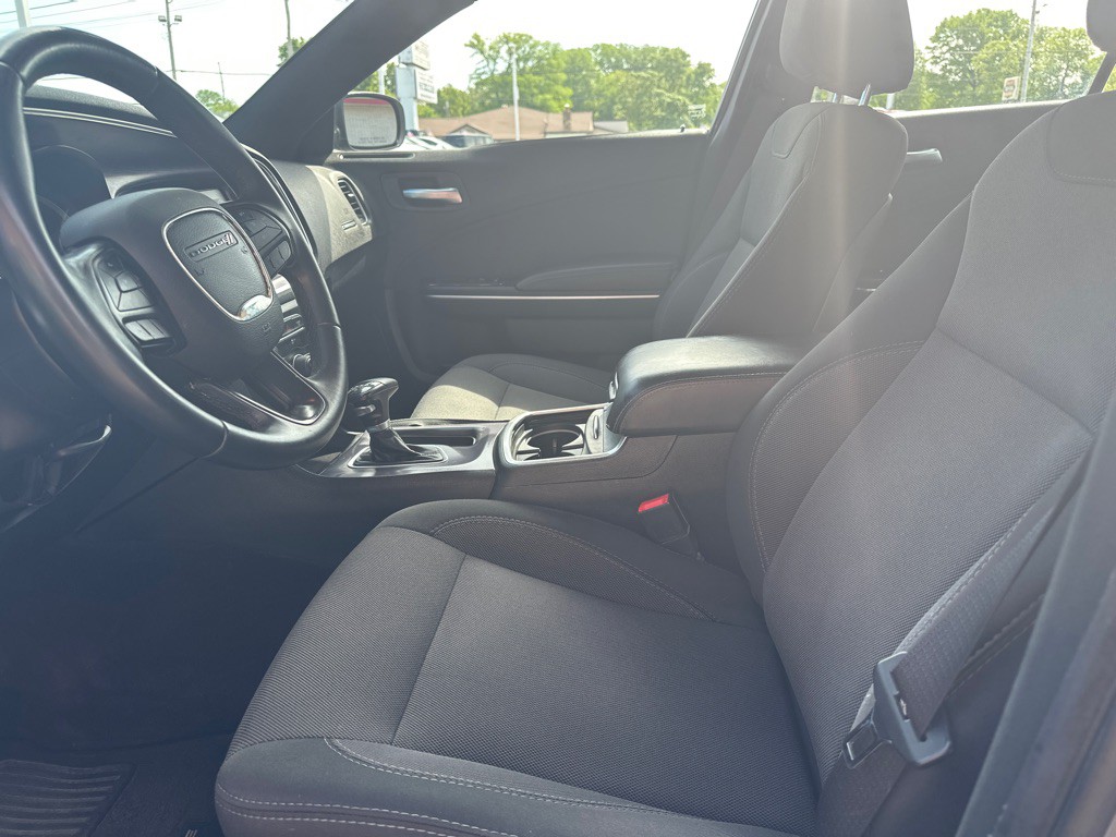 2017 Dodge Charger Image 3