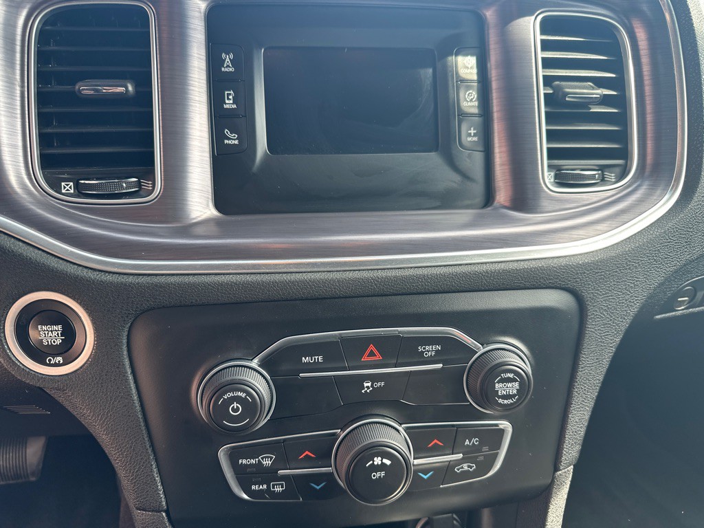 2017 Dodge Charger Image 20