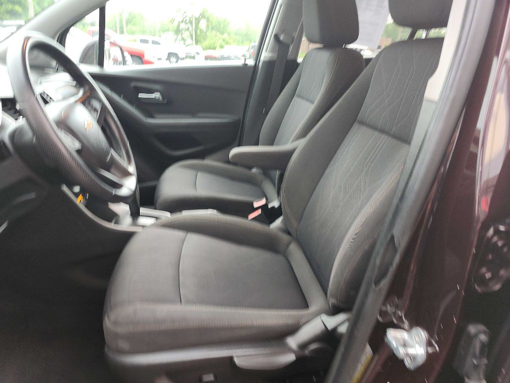 2020 Chevrolet Trax Image 12
