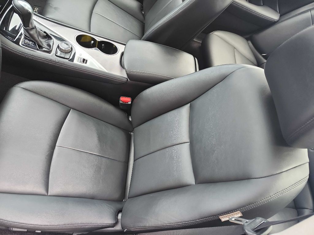 2015 INFINITI Q50 Image 11