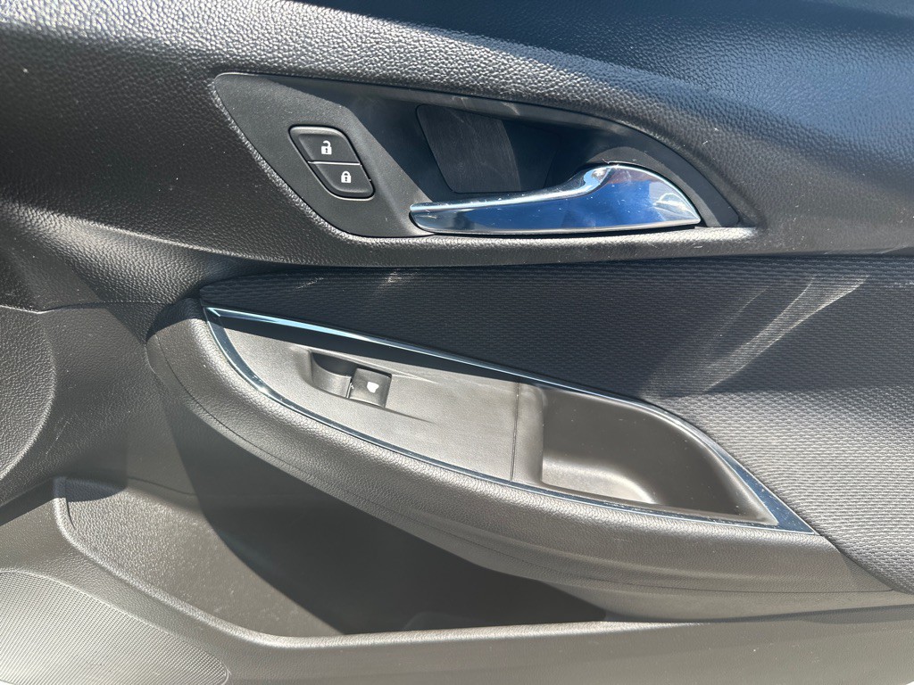 2017 Chevrolet Cruze Image 11